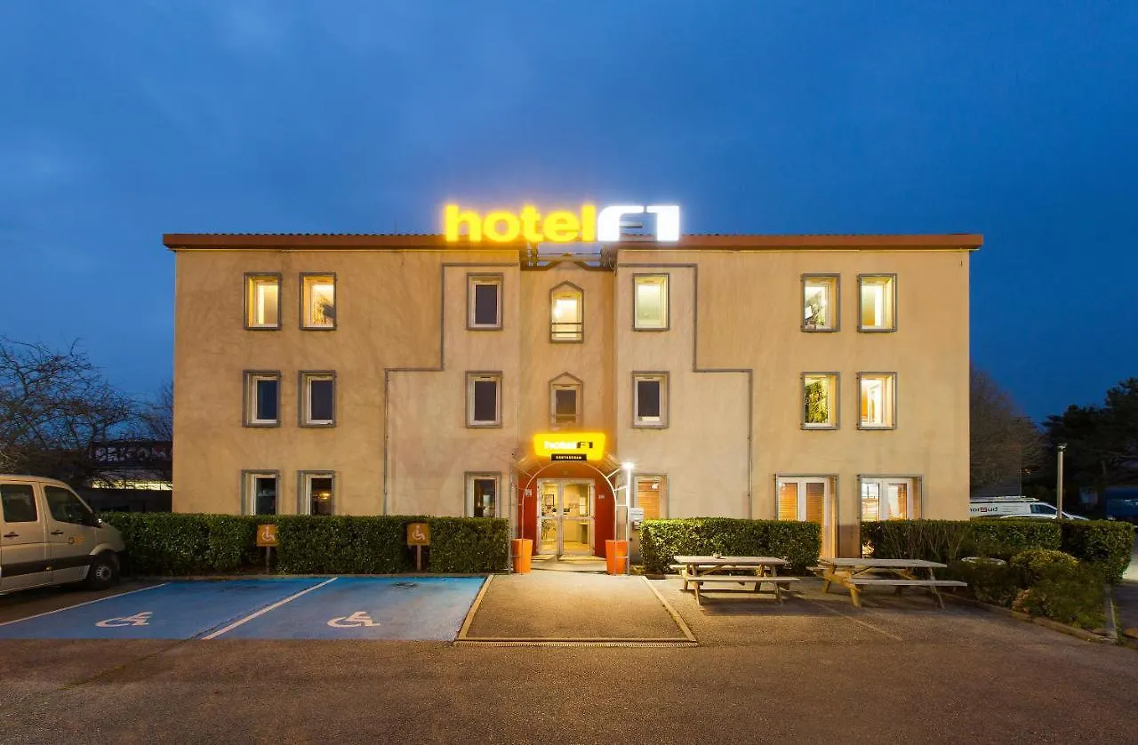 Hotel F1 Lyon Genay Massieux 0*,  France